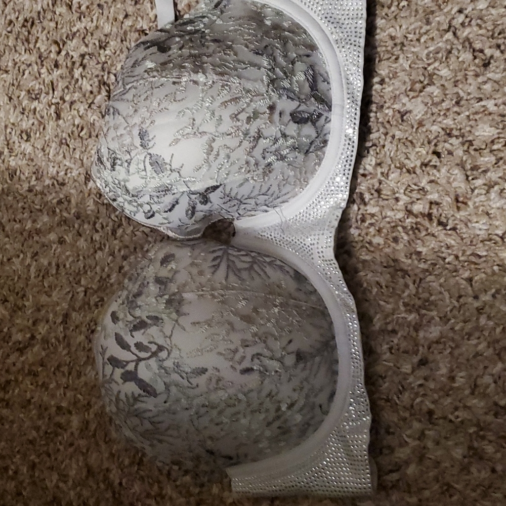 Victorias secret Lightly lined demi bra